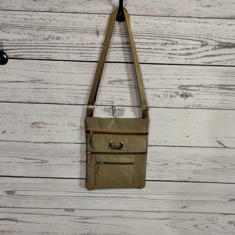 "Beverly Hills Polo Club" woman's purse